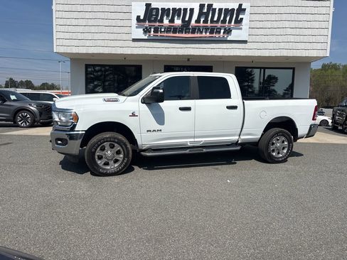 Used 2024 RAM 2500 Big Horn w/ Off Road Package image 1