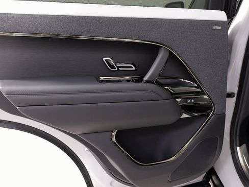 Used 2025 Land Rover Range Rover Sport Autobiography image 33