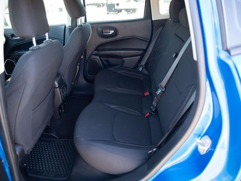 Used 2021 Jeep Compass Sport w/ Cold Weather Group image 21