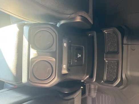 New 2026 Jeep Wrangler Unlimited Sahara AWD/4WD image 20
