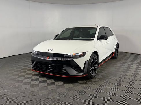 Used 2025 Hyundai Ioniq 5 N image 3