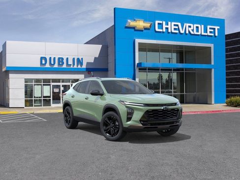 New 2026 Chevrolet Trax ACTIV w/ Sunroof Package image 2