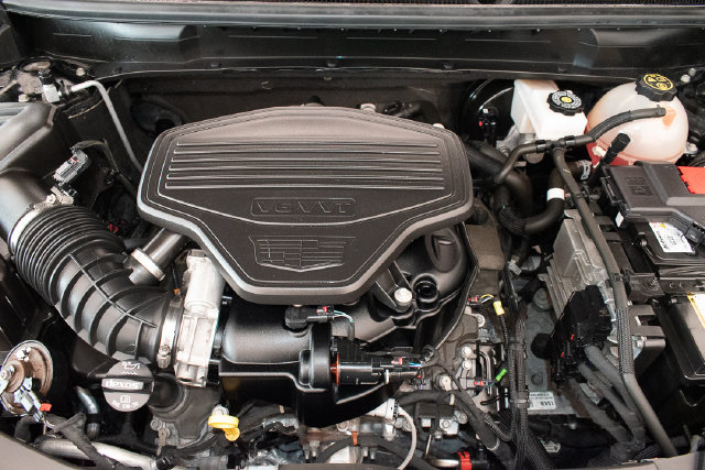 Used 2023 Cadillac XT5 Sportv AWD/4WD image 3