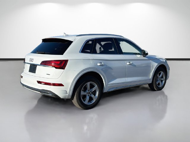 Used 2024 Audi Q5 2.0T Premium AWD/4WD image 3