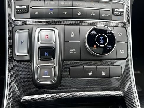 Used 2021 Hyundai Santa Fe SEL w/ Convenience + Premium Package AWD/4WD image 25