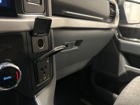 Used 2023 Ford F150 Lightning XLT image 36