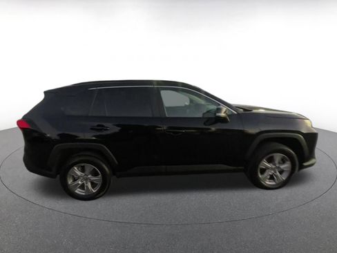 Used 2025 Toyota RAV4 XLE w/ Weather Package image 16