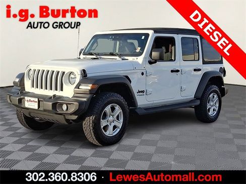 Used 2022 Jeep Wrangler Unlimited Sport image 3