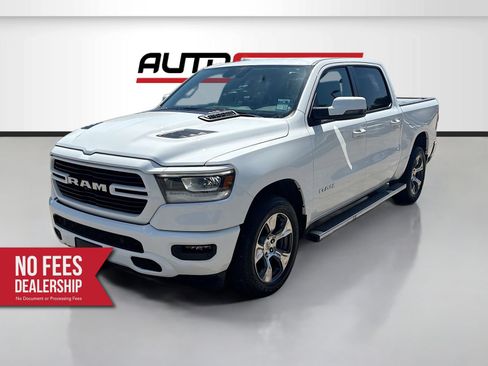Used 2023 RAM 1500 Laramie AWD/4WD image 3