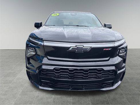 Used 2024 Chevrolet Silverado EV RST image 9