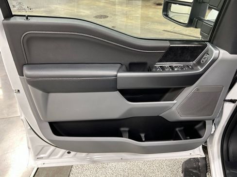 New 2026 Ford F350 XLT w/ XLT Premium Package AWD/4WD image 14