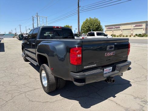 Used 2018 GMC Sierra 3500 Denali w/ Duramax Plus Package AWD/4WD image 17