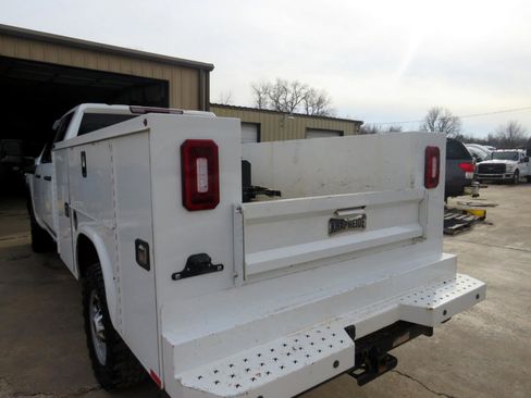 Used 2021 Chevrolet Silverado 2500 W/T w/ WT Fleet Convenience Package image 7