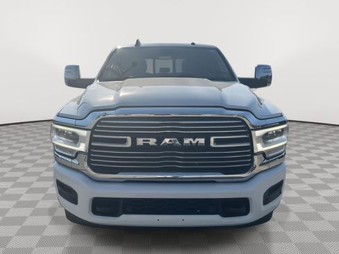 Used 2024 RAM 2500 Laramie AWD/4WD image 8