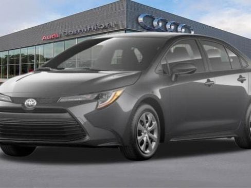 Used 2025 Toyota Corolla LE FWD image 1