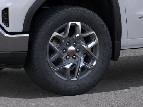 New 2026 GMC Sierra 1500 SLE w/ X31 Off-Road Package AWD/4WD image 9