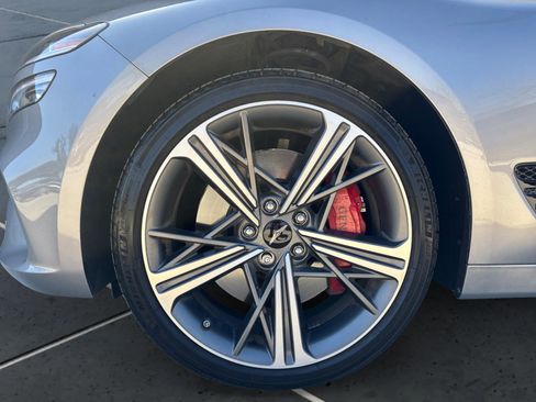 Used 2024 Genesis G70 2.5T w/ Sport Prestige Package image 14