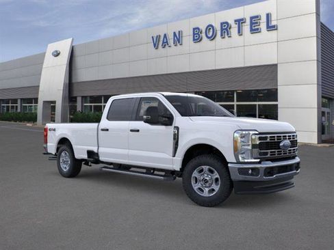 New 2026 Ford F350 XLT image 29