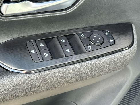 New 2026 Nissan Kicks SV w/ SV Premium Package image 22