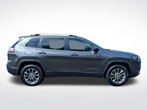 Used 2020 Jeep Cherokee Latitude Plus w/ Cold Weather Group AWD/4WD image 8