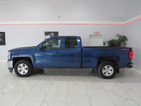 Used 2016 Chevrolet Silverado 1500 LT w/ All Star Edition image 4