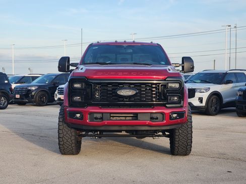New 2026 Ford F450 Platinum w/ FX4 Off-Road Package AWD/4WD image 3