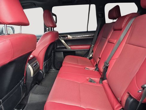 Used 2021 Lexus GX 460 Premium w/ Premium Package image 13