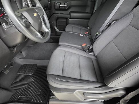 Used 2025 Chevrolet Silverado 1500 W/T w/ WT Value Package image 6