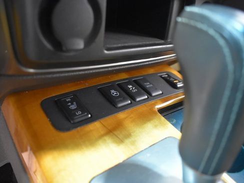 Used 2014 Nissan Armada Platinum w/ Platinum Reserve Package image 22