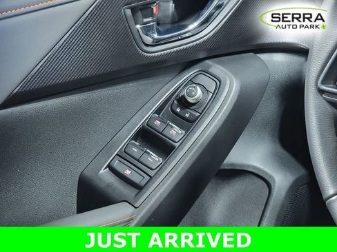 Used 2024 Subaru Crosstrek 2.5i Limited w/ Crosstrek Mirror Package AWD/4WD image 24