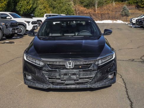 Used 2022 Honda Accord Sport image 2