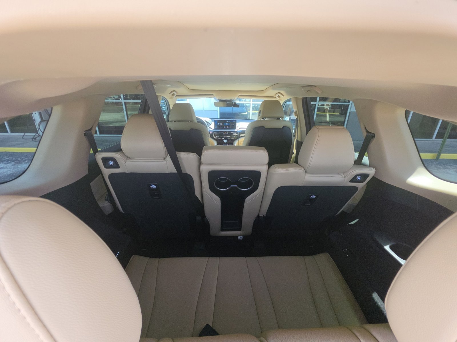 Used 2025 Acura MDX FWD image 14