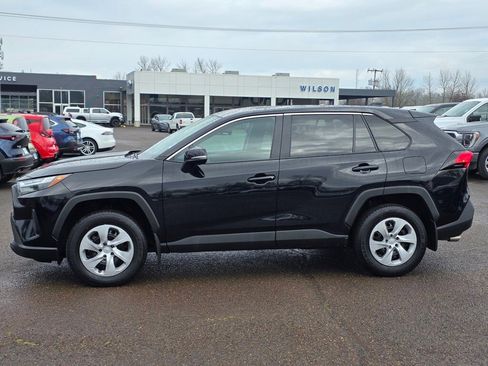 Used 2024 Toyota RAV4 LE image 31