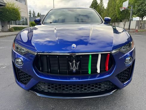 Used 2019 Maserati Levante GranSport AWD/4WD image 3