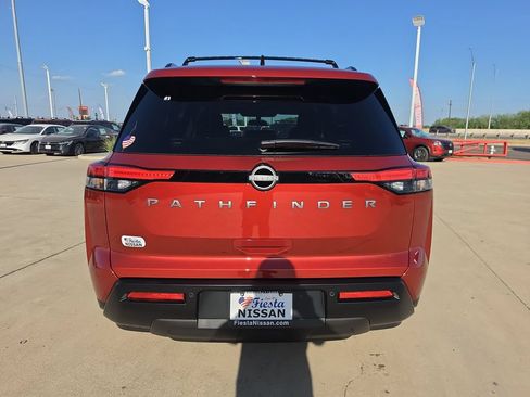 New 2026 Nissan Pathfinder SV FWD image 6