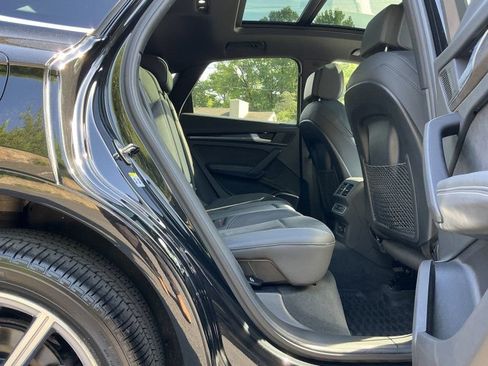 Used 2022 Audi SQ5 Premium Plus AWD/4WD image 12