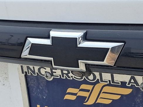 Used 2022 Chevrolet Traverse LT w/ Midnight/Sport Edition AWD/4WD image 32