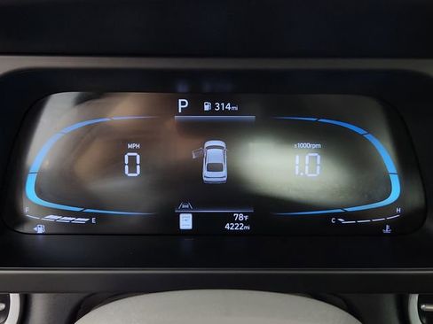 Certified 2025 Hyundai Elantra Sport FWD image 22