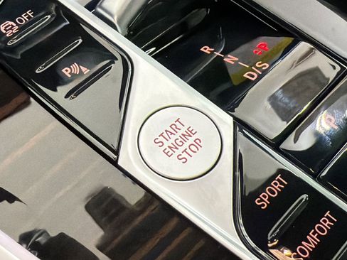 New 2026 BMW X5 xDrive40i w/ Climate Comfort Package image 23