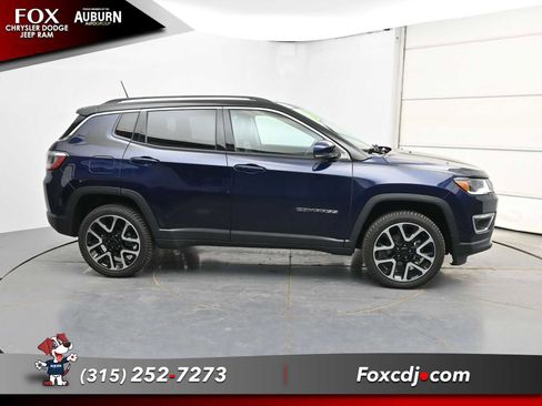 Used 2018 Jeep Compass Limited w/ Navigation Group AWD/4WD image 15