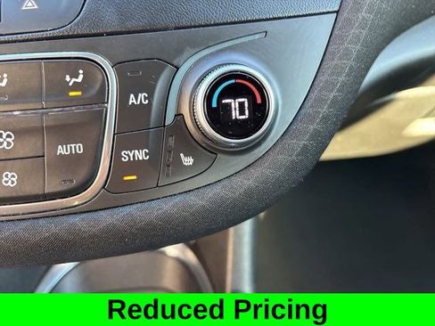 Used 2024 Chevrolet Malibu LT image 25