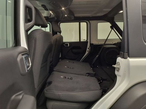 Used 2026 Jeep Wrangler Unlimited Sport AWD/4WD image 20