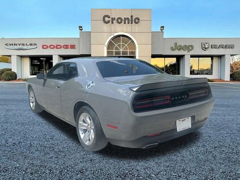 Used 2023 Dodge Challenger SXT RWD image 5