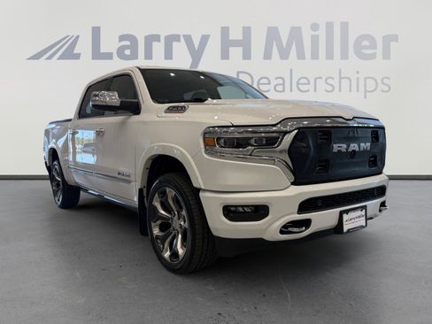 Used 2022 RAM 1500 Limited AWD/4WD image 7