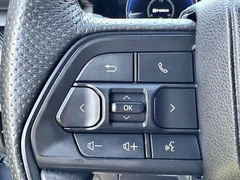 Used 2024 Toyota Tacoma TRD Pro AWD/4WD image 40