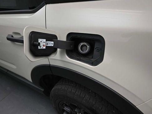 Used 2025 Ford Bronco Sport Badlands w/ Badlands Tech Package AWD/4WD image 29