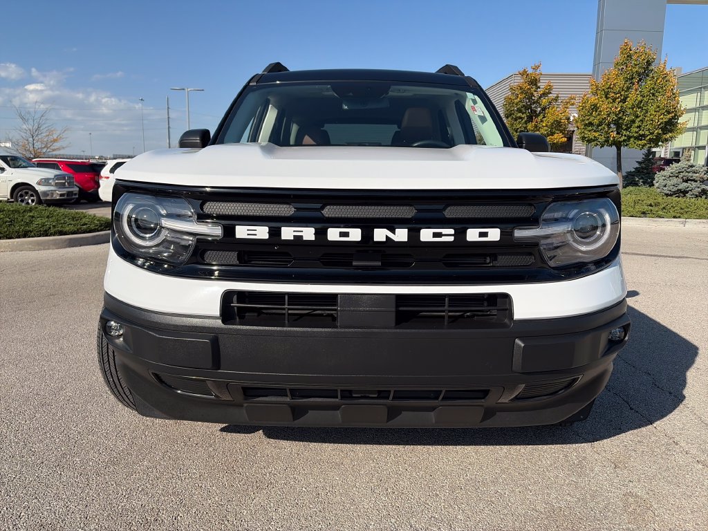 Used 2024 Ford Bronco Sport Outer Banks w/ Tech Package AWD/4WD image 2