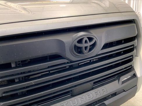Used 2024 Toyota Tundra SR5 w/ SR5 Premium Package AWD/4WD image 7