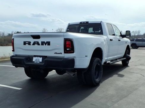 New 2026 RAM 3500 Tradesman AWD/4WD image 16