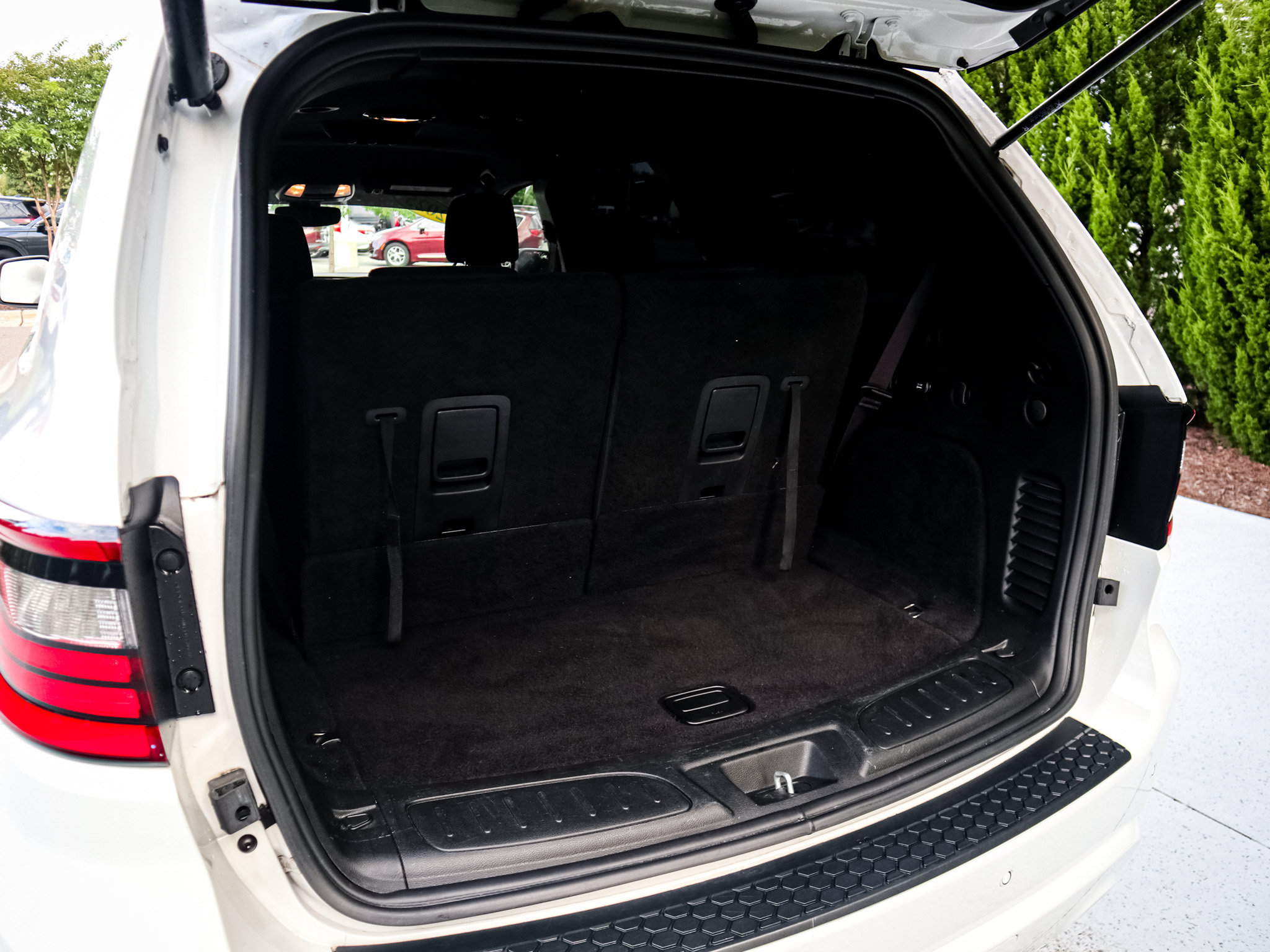 Used 2025 Dodge Durango GT RWD image 31